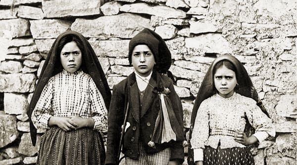 Photo of the three children of Fatima